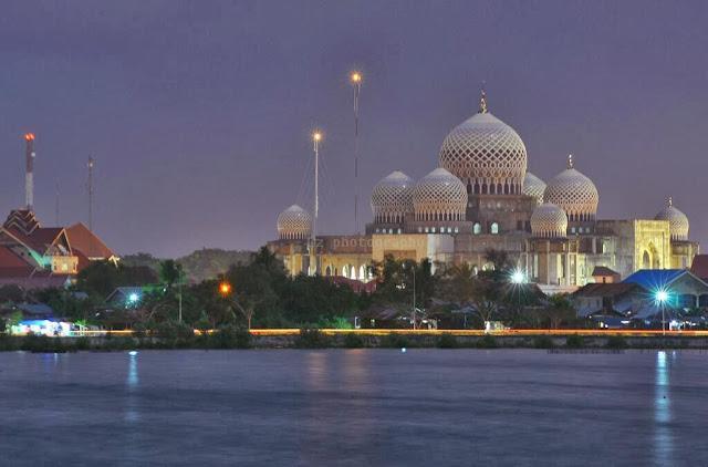 The Royal Residence Lhokseumawe Exteriör bild